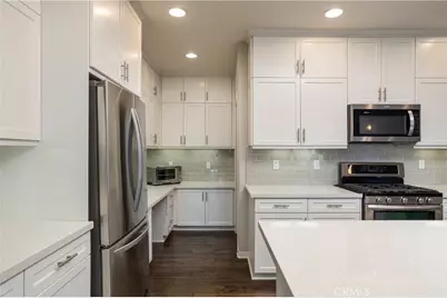 63 Origin, Irvine, CA 92618 - Photo 4