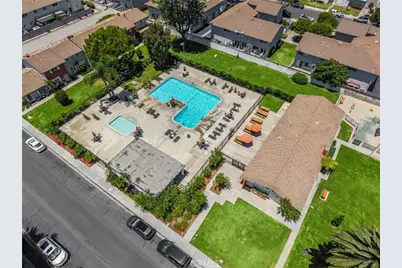 9579 Adams, Huntington Beach, CA 92646 - Photo 12