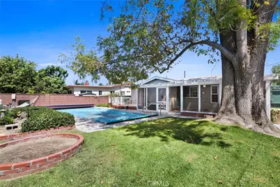 2856 W Rowland Circle, Anaheim, CA 92804 - Photo 18