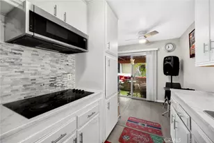 440 Chestnut, Long Beach, CA 90802 - Photo 2