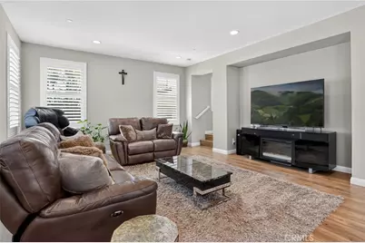 8283 Celestial Avenue, Buena Park, CA 90621 - Photo 6