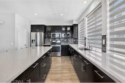 8283 Celestial Avenue, Buena Park, CA 90621 - Photo 10