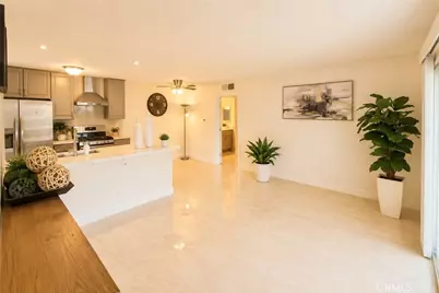2827 S Fairview Street #G, Santa Ana, CA 92704 - Photo 6