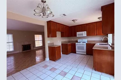 9963 Eugenia Avenue, Fontana, CA 92335 - Photo 8