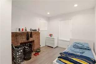 339 E 103 St, Los Angeles, CA 90003 - Photo 10
