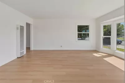 4312 Lomina, Lakewood, CA 90713 - Photo 8