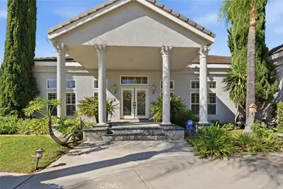 685 Bradbury, Redlands, CA 92374 - Photo 2