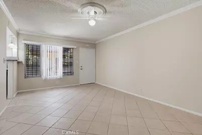 640 Elm Ave. #5, Long Beach, CA 90802 - Photo 2