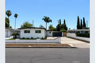 14372 Livingston, Tustin, CA 92780 - Photo 2