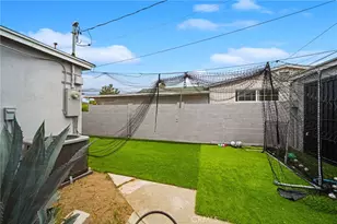 6522 Hereford, Los Angeles, CA 90022 - Photo 28