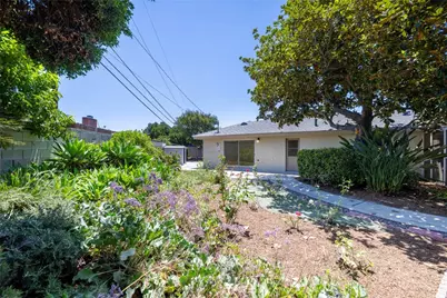 2115 E South Redwood Dr, Anaheim, CA 92806 - Photo 36
