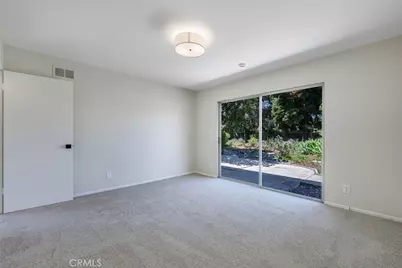 2115 E South Redwood Dr, Anaheim, CA 92806 - Photo 22
