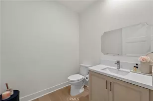 8898 Los Coyotes Ct, Buena Park, CA 90621 - Photo 18