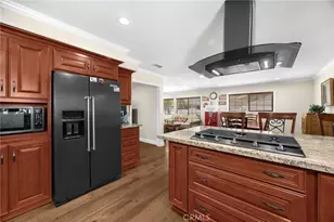 1040 El Mirador Dr, Fullerton, CA 92835 - Photo 12