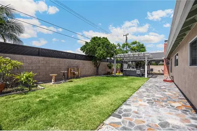 1040 El Mirador Drive, Fullerton, CA 92835 - Photo 26