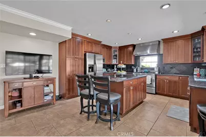 962 E Bastanchury, Placentia, CA 92870 - Photo 6