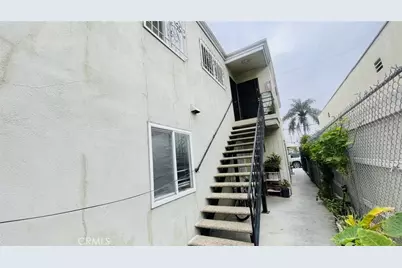 1083 Gaviota Avenue, Long Beach, CA 90813 - Photo 26