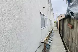 1083 Gaviota Ave, Long Beach, CA 90813 - Photo 30