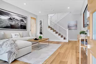137 Rondo, Irvine, CA 92618 - Photo 4