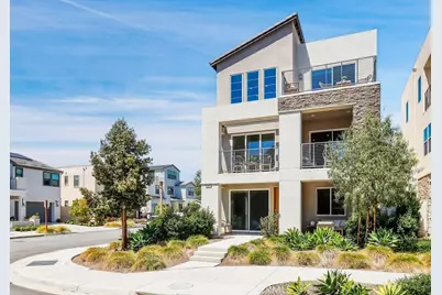 137 Rondo, Irvine, CA 92618 - Photo 2