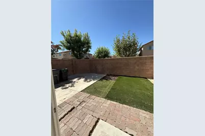 27459 Red Rock, Moreno Valley, CA 92555 - Photo 30