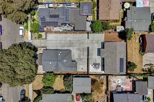 1050 W Chestnut Ave, Santa Ana, CA 92703 - Photo 46