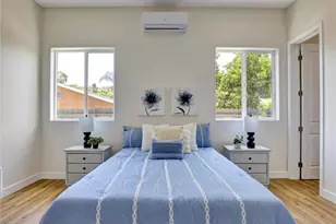 1050 W Chestnut Ave, Santa Ana, CA 92703 - Photo 38