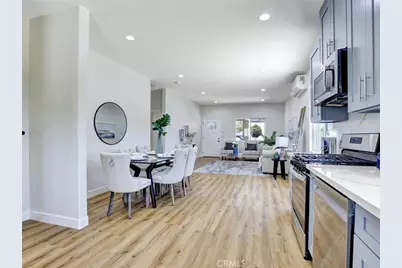1050 W Chestnut Avenue, Santa Ana, CA 92703 - Photo 16