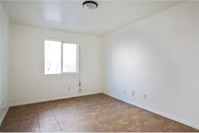 1585 E 48th Place, Los Angeles, CA 90011 - Photo 8