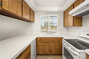 17041 B Lane, Huntington Beach, CA 92647 - Photo 36