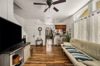 17041 B Lane, Huntington Beach, CA 92647 - Photo 6