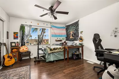 17041 B Lane, Huntington Beach, CA 92647 - Photo 22