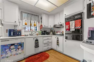 3050 W Ball Road, Anaheim, CA 92804 - Photo 16