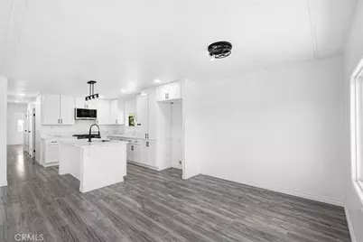 1455 S State St #17, Hemet, CA 92543 - Photo 2