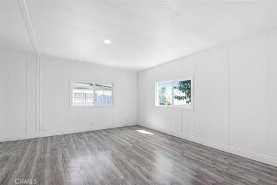 1455 S State St #17, Hemet, CA 92543 - Photo 10