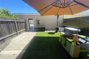 2961 S Sycamore St, Santa Ana, CA 92707 - Photo 32