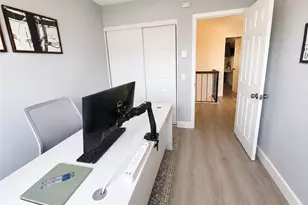 2961 S Sycamore St, Santa Ana, CA 92707 - Photo 16