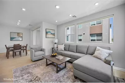 669 S Lyon Street, Santa Ana, CA 92705 - Photo 8