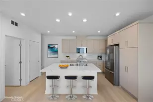 669 S Lyon St, Santa Ana, CA 92705 - Photo 20