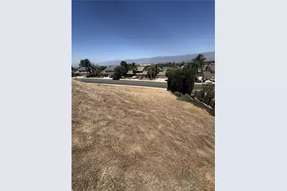 25451 Huron, Loma Linda, CA 92354 - Photo 4