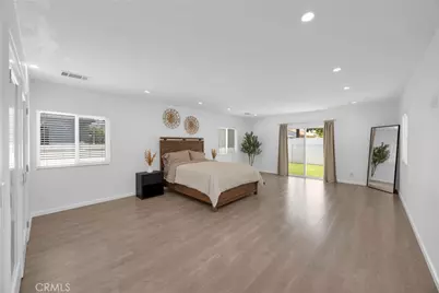6008 Premiere Ave, Lakewood, CA 90712 - Photo 10
