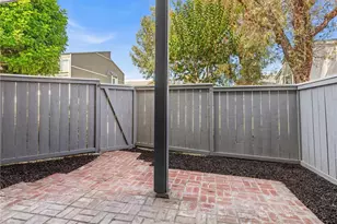 2710 W Segerstrom Ave, Santa Ana, CA 92704 - Photo 22