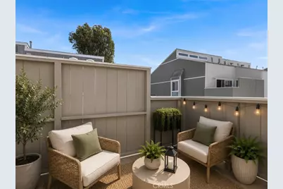 2710 W Segerstrom Avenue #F, Santa Ana, CA 92704 - Photo 24