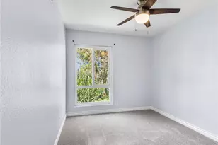 2710 W Segerstrom Ave, Santa Ana, CA 92704 - Photo 14
