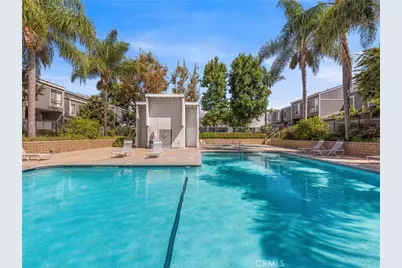2710 W Segerstrom Avenue #F, Santa Ana, CA 92704 - Photo 40