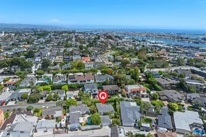 421 Catalina, Newport Beach, CA 92663 - Photo 10