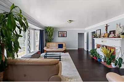 221 W Le Roy, Arcadia, CA 91007 - Photo 4