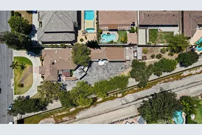 221 W Le Roy, Arcadia, CA 91007 - Photo 22
