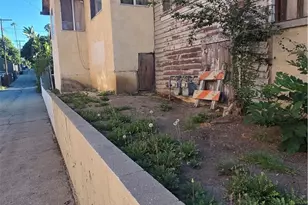 2118 Scott, Los Angeles, CA 90026 - Photo 2