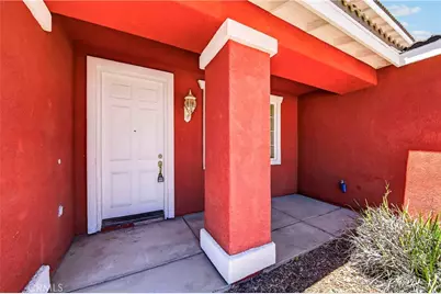 13042 Whispering Creek Way, Victorville, CA 92395 - Photo 8